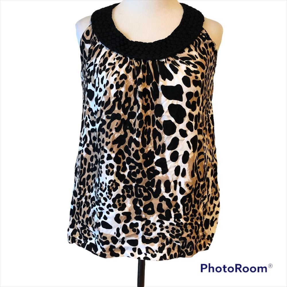 Joseph A Leopard print sleeveless blouse 
size small